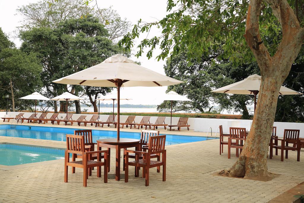 אנוראדפורה The Lakeside At Nuwarawewa מראה חיצוני תמונה